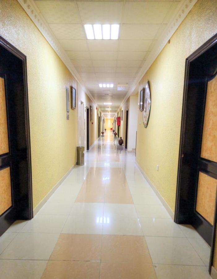 Khasab Hotel エクステリア 写真